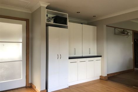 Photo of property in 1 Edward Street, Dannevirke, 4930