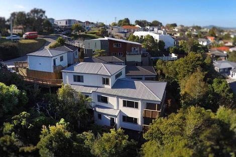Photo of property in 7b Monarch Avenue, Hillcrest, Auckland, 0627