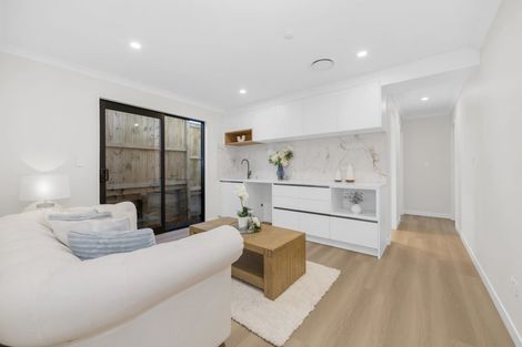 Photo of property in 2c Hughs Way, Flat Bush, Auckland, 2019