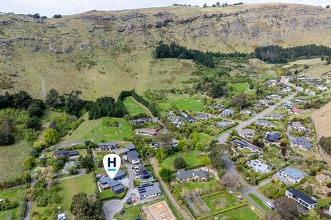 Photo of property in 13 Matuku Lane, Heathcote Valley, Christchurch, 8022