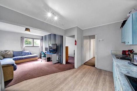 Photo of property in 7 Kowhai Street, Hawera, 4610