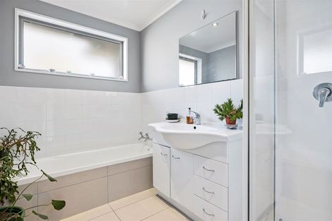 Photo of property in 86b Tilford Street, Woolston, Christchurch, 8062