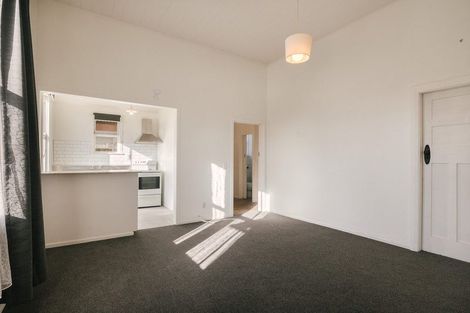 Photo of property in 74 Chelwood Street, Takaro, Palmerston North, 4412