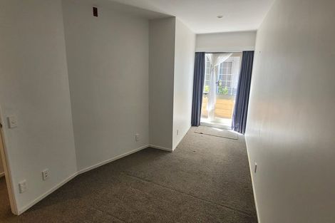 Photo of property in Luxford Villas, 107/72 Herald Street, Berhampore, Wellington, 6023