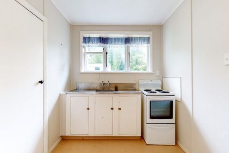 Photo of property in 62 Delaney Drive, Stokes Valley, Lower Hutt, 5019