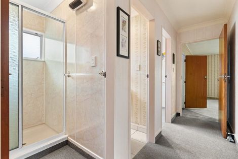 Photo of property in 65 Park Road, Carterton, 5713