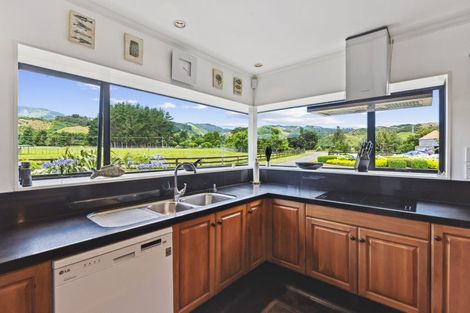 Photo of property in 156 Akatarawa Road, Reikorangi, Waikanae, 5391