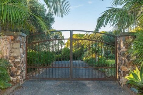 Photo of property in 83 Delamore Drive, Oneroa, Waiheke Island, 1081