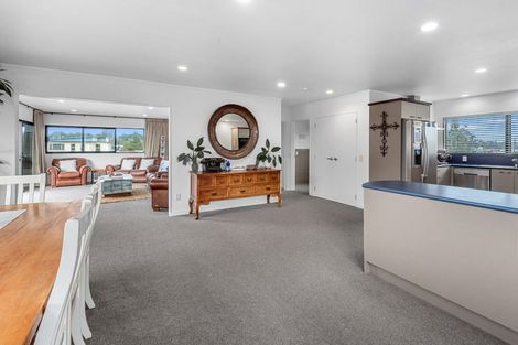 Photo of property in 3 Bermuda Place, One Tree Point, 0118