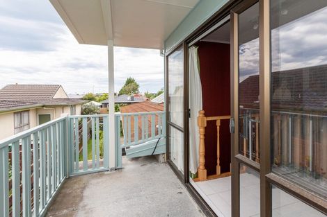 Photo of property in 17 Puketapu Road, Taradale, Napier, 4112