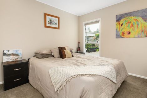 Photo of property in 1 Sharyn Place, Brookfield, Tauranga, 3110