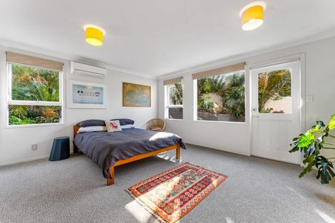 Photo of property in 1/1 Park Avenue, Takapuna, Auckland, 0622