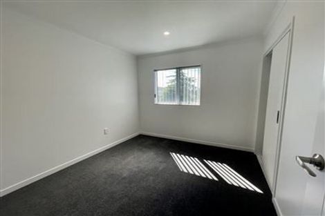 Photo of property in 271c Te Atatu Road, Te Atatu South, Auckland, 0610