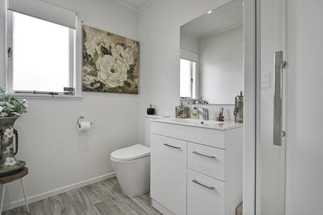 Photo of property in 1/403 Sylvan Road, Parkvale, Hastings, 4122