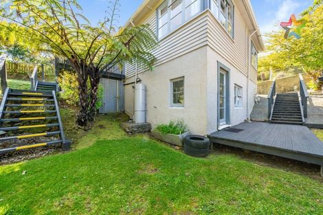 Photo of property in 3 Montgomery Avenue, Karori, Wellington, 6012