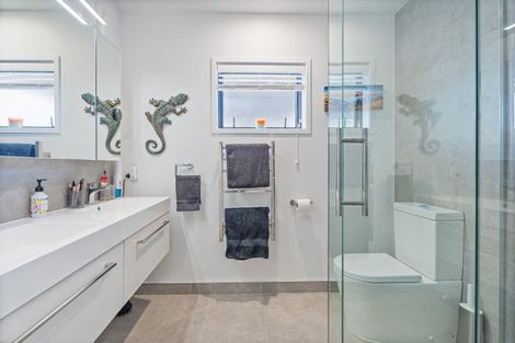 Photo of property in Mayfair Gardens, 3/2 Mayfair Close, Whitianga, 3510