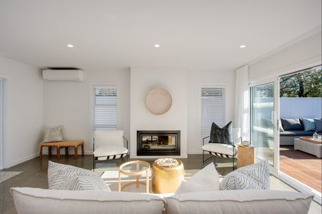 Photo of property in 121a Te Mata Road, Havelock North, 4130