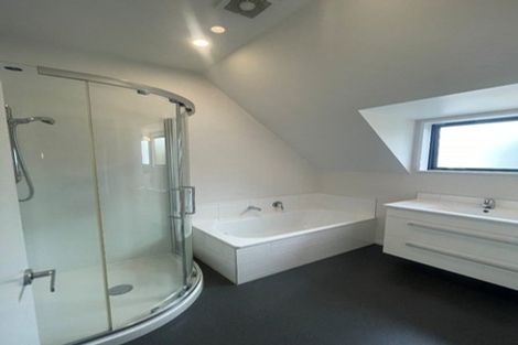 Photo of property in Cornwall Gardens, 7/27 Cornwall Street, St Albans, Christchurch, 8014