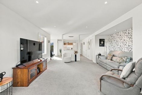 Photo of property in 12 Waterford Avenue, Northwood, Christchurch, 8051