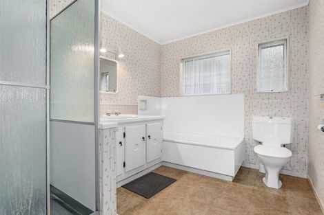 Photo of property in 30 Aoturoa Avenue, Rotoiti Forest, Rotorua, 3074