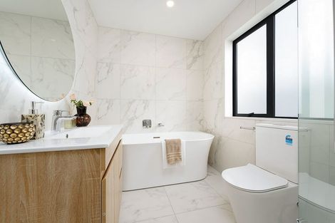 Photo of property in 29a Mackenzie Street, Te Atatu South, Auckland, 0610