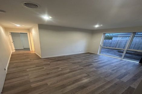 Photo of property in 30 Silver Moon Road, Albany Heights, Auckland, 0632