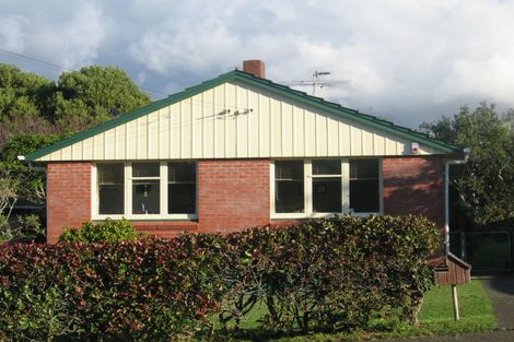 Photo of property in 112 Castor Crescent, Cannons Creek, Porirua, 5024