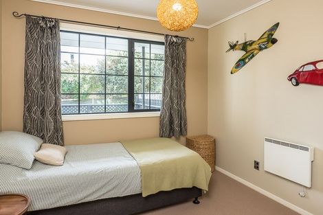 Photo of property in 178 Main Road South, Raumati South, Paraparaumu, 5032