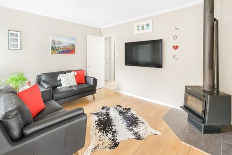 Photo of property in 4 Hereford Place, Grandview Heights, Hamilton, 3200