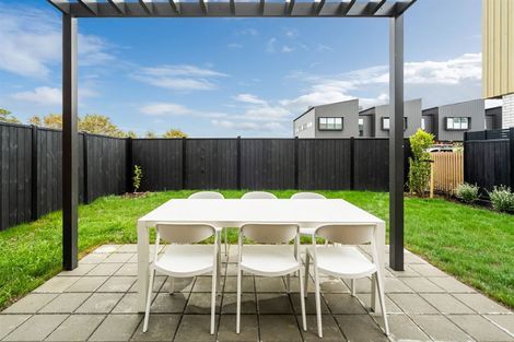 Photo of property in 12 Mahinga Kai Way, Belmont, Auckland, 0622