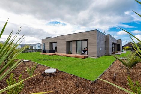 Photo of property in 2 Shearwater Lane, Point Wells, 0986