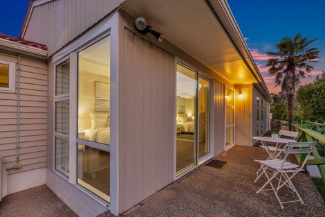 Photo of property in 68 Stanley Road, Glenfield, Auckland, 0629