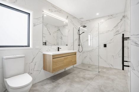 Photo of property in 204 Bond Street, Whangamata, 3620