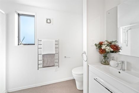 Photo of property in 2/324 Stanmore Road, Richmond, Christchurch, 8013