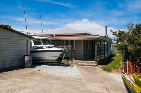 Photo of property in 13 Lewis Street, Kaiti, Gisborne, 4010