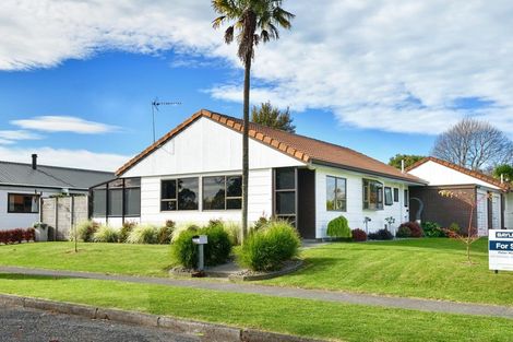 Photo of property in 19 Stout Street, Whataupoko, Gisborne, 4010