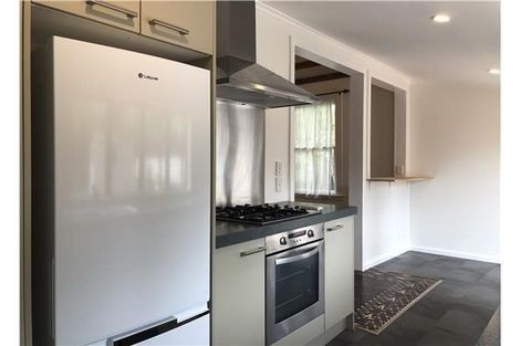 Photo of property in 95 Olliviers Road, Phillipstown, Christchurch, 8011