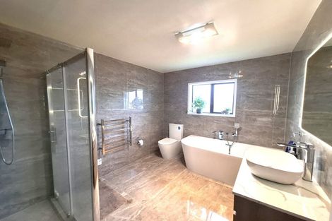 Photo of property in 36 Saralee Drive, Manurewa, Auckland, 2105