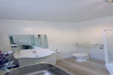 Photo of property in 1/72 Derwent Street, Island Bay, Wellington, 6023