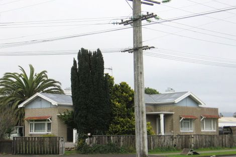 Photo of property in 55 Mako Mako Road, Levin, 5510