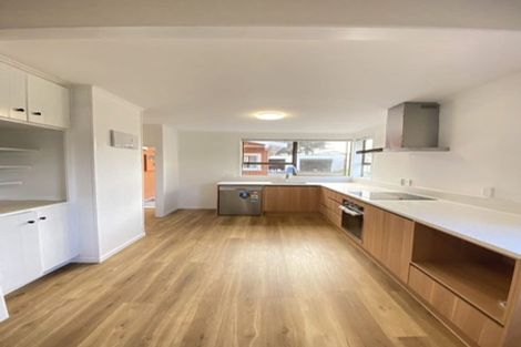 Photo of property in 53 Walmer Road, Point Chevalier, Auckland, 1022