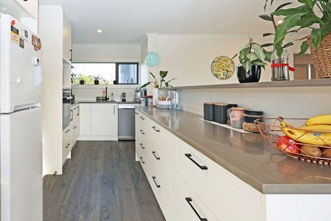 Photo of property in 10 Balmoral Street, Oamaru North, Oamaru, 9400