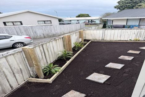 Photo of property in 3/35 Trimdon Street, Randwick Park, Auckland, 2105