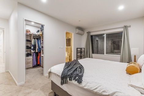Photo of property in 8 Konoba Avenue, Kumeu, 0810
