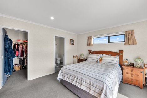 Photo of property in 11 Frame Place, Owhata, Rotorua, 3010