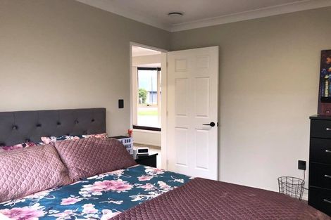 Photo of property in 5 Halcione Close, Flagstaff, Hamilton, 3210