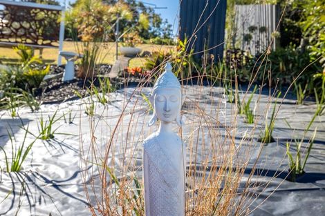 Photo of property in 5 Wellington Road, Surfdale, Waiheke Island, 1081