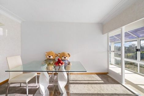 Photo of property in 102a Tiroroa Avenue, Te Atatu South, Auckland, 0610