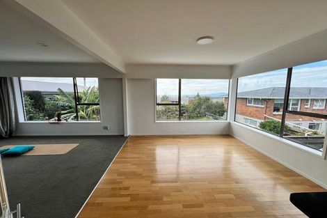 Photo of property in 1/61 Forrest Hill Road, Milford, Auckland, 0620