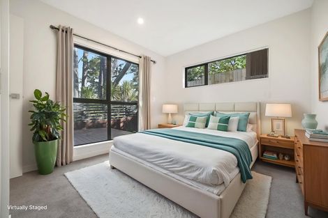 Photo of property in 89e Oreil Avenue, West Harbour, Auckland, 0618